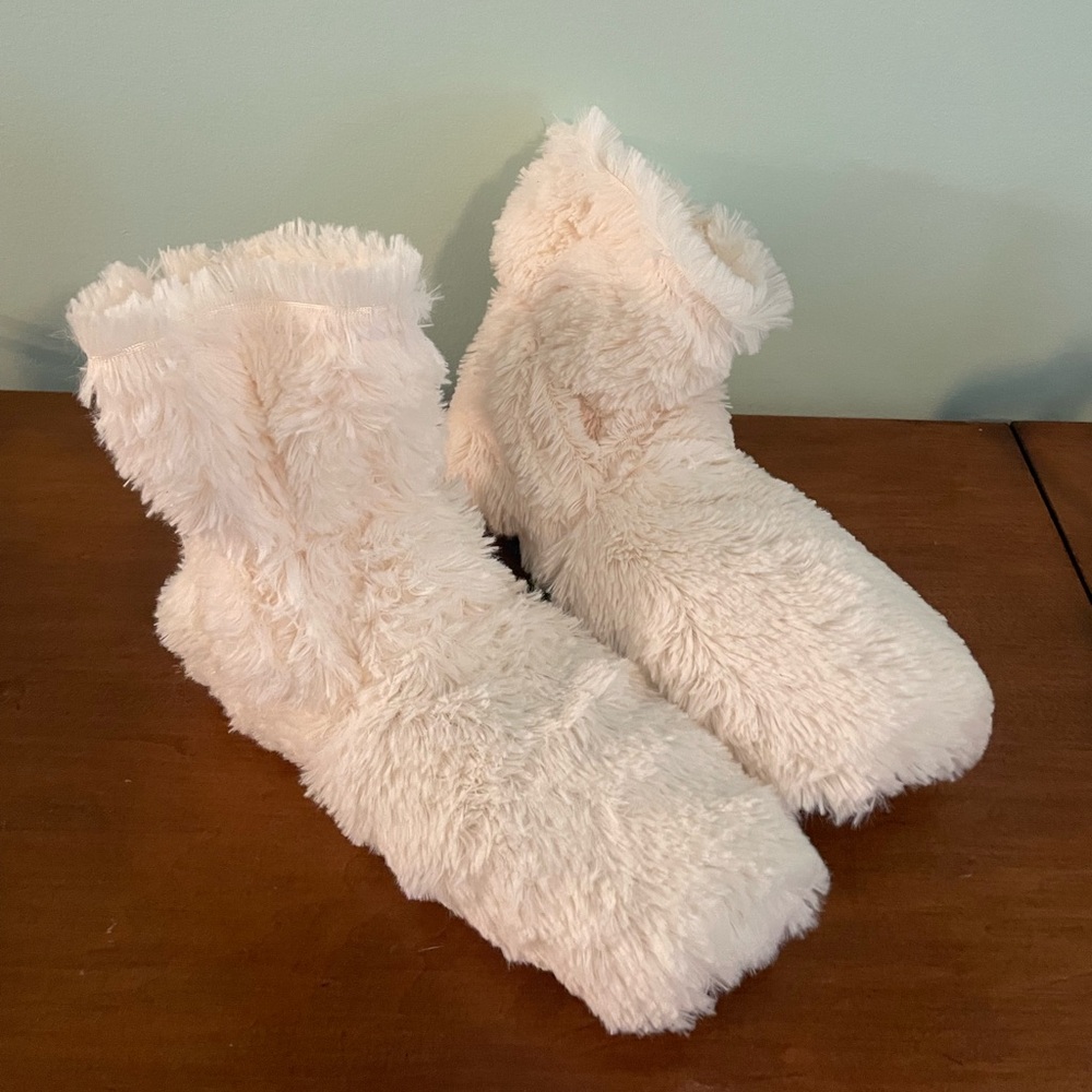 Warmies Slippers Microwavable White Faux Fur Small